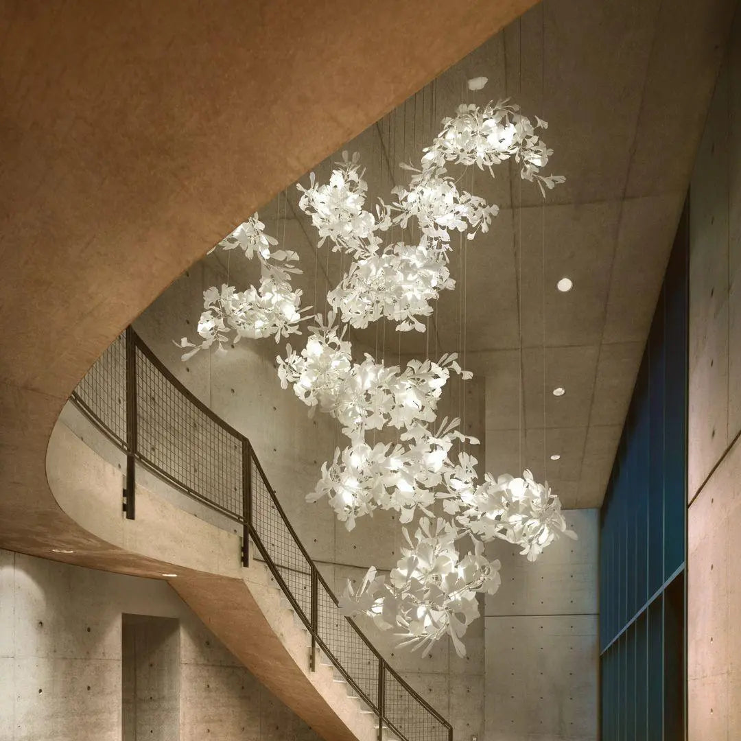 Lustre Floral Doré en Céramique | Tova