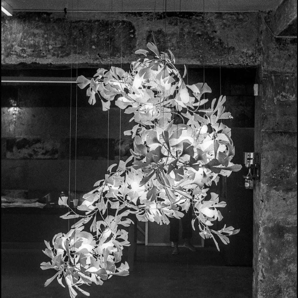 Lustre Floral Doré en Céramique | Tova