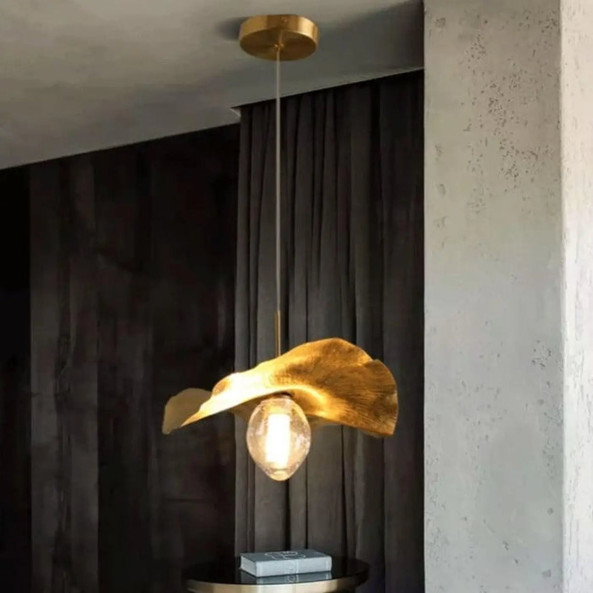 Lampe Suspendue Grappe Dorée | Esa