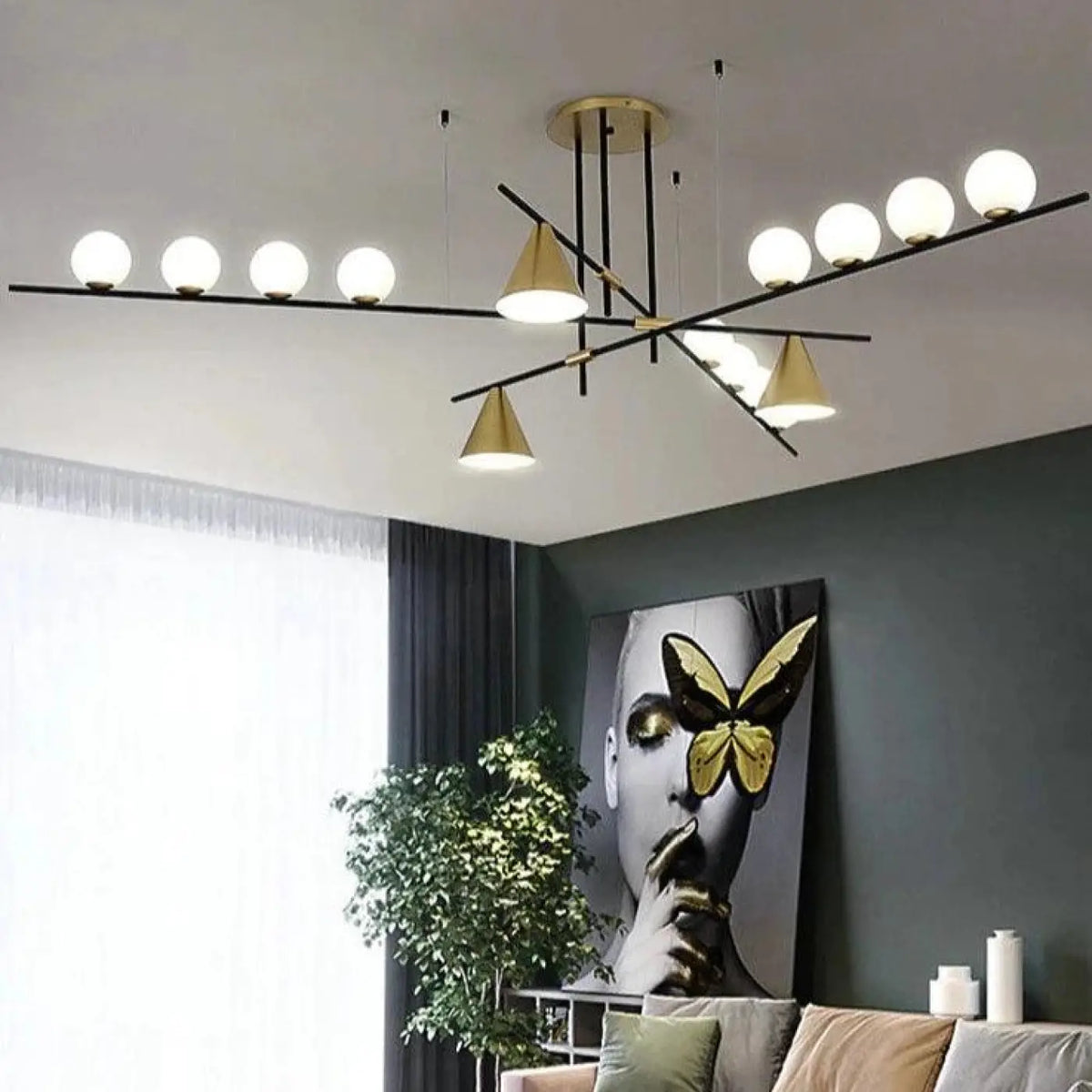 Plafonnier Moderne à Globe Noir et Doré | Semo