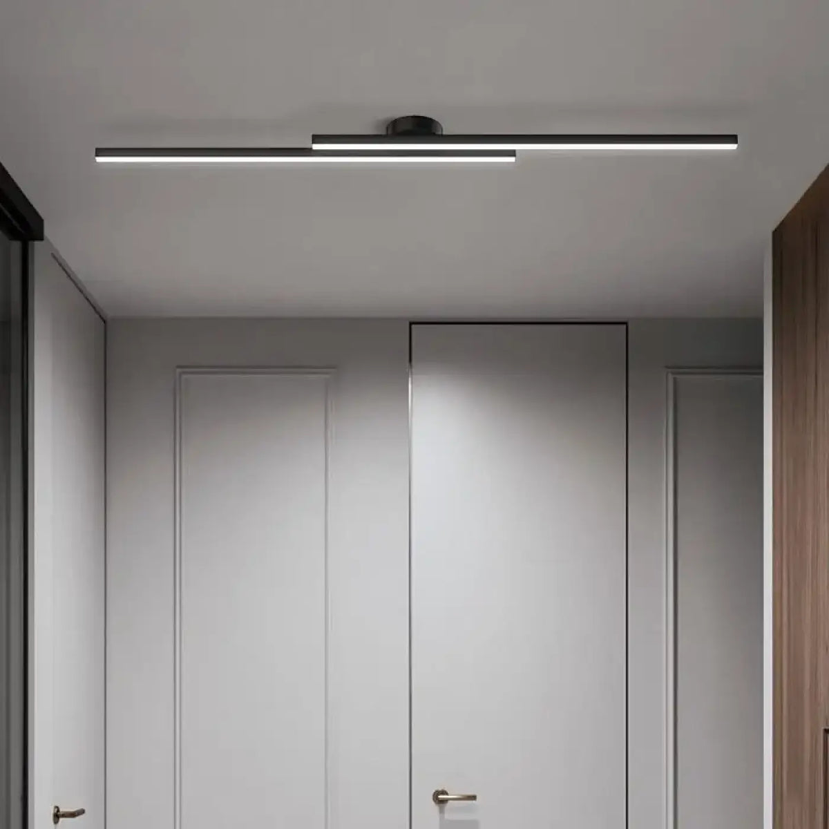 Plafonnier LED Linéaire Orientable Noir ou Blanc | Haka