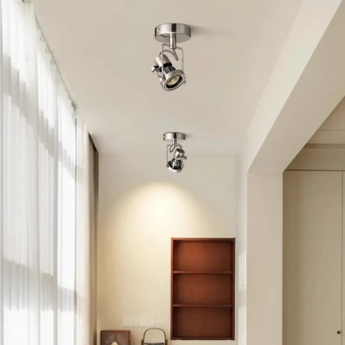 Plafonnier Spot Orientable en Métal Brossé | Gari