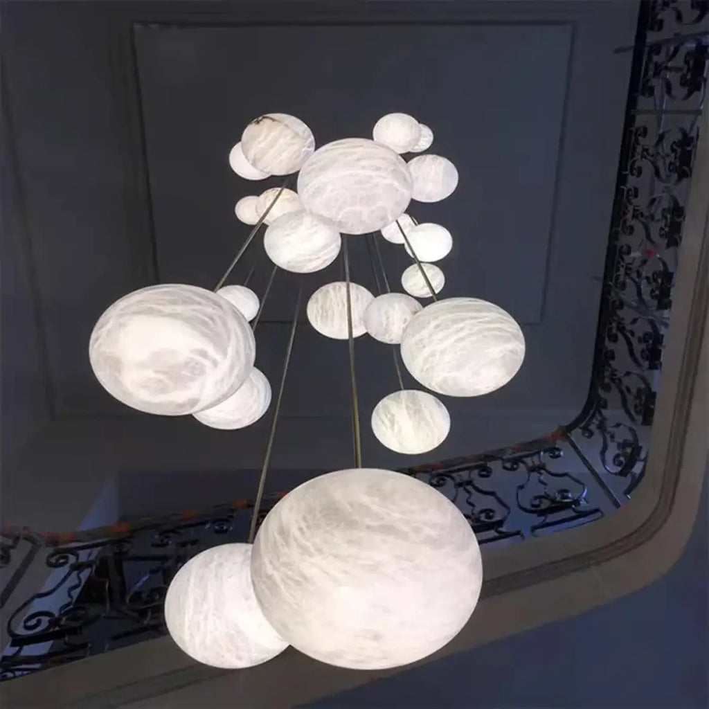 Lampe Suspendue Grappe Marbrée Blanche et Dorée | Lumo