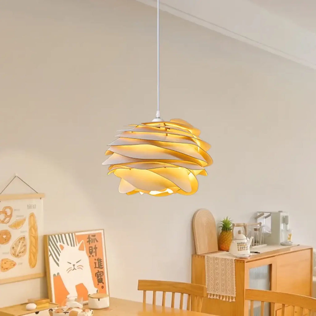 Lampe Suspendue Blanche Ondulée Effet Pétales | Kata