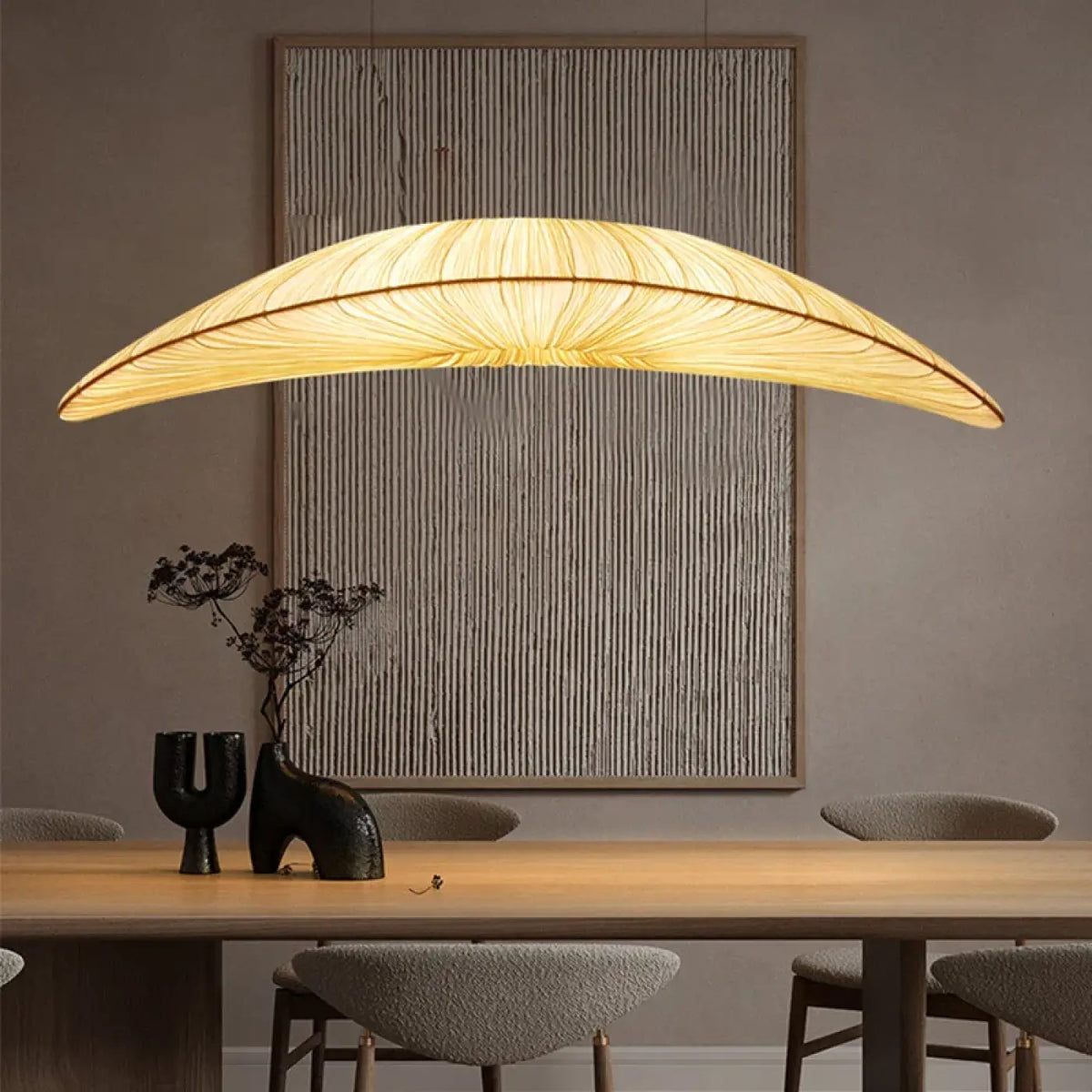 Lampe Suspendue Feuille Courbée Dorée | Nona