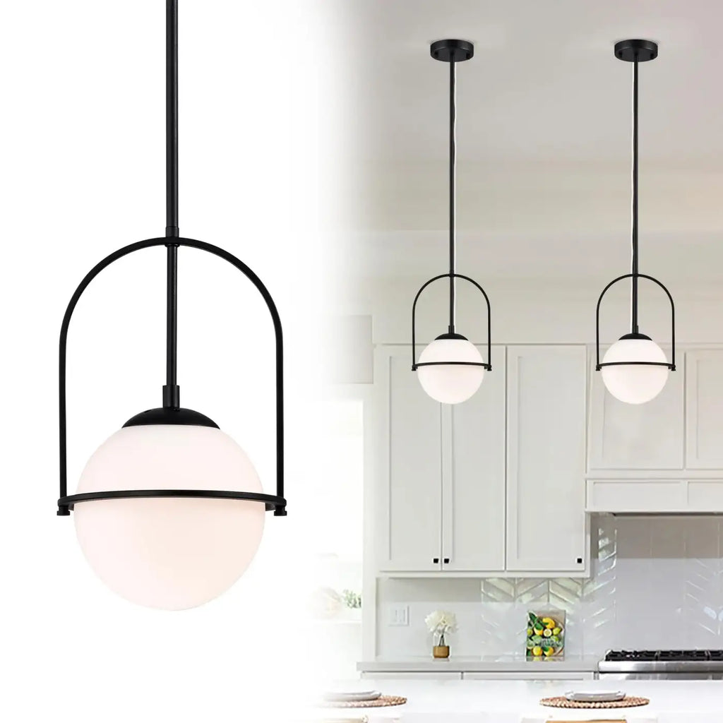 Suspension Globe Verre Opalin Doré | Tiri