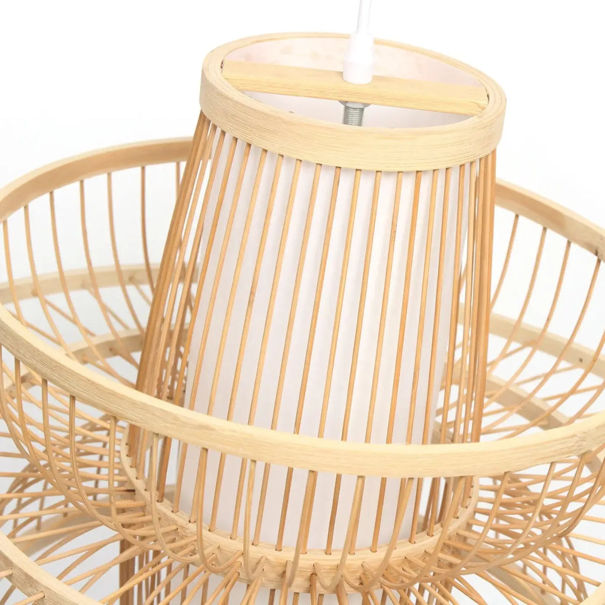 Lampe Suspendue Sculptée en Bambou Naturel | Roro