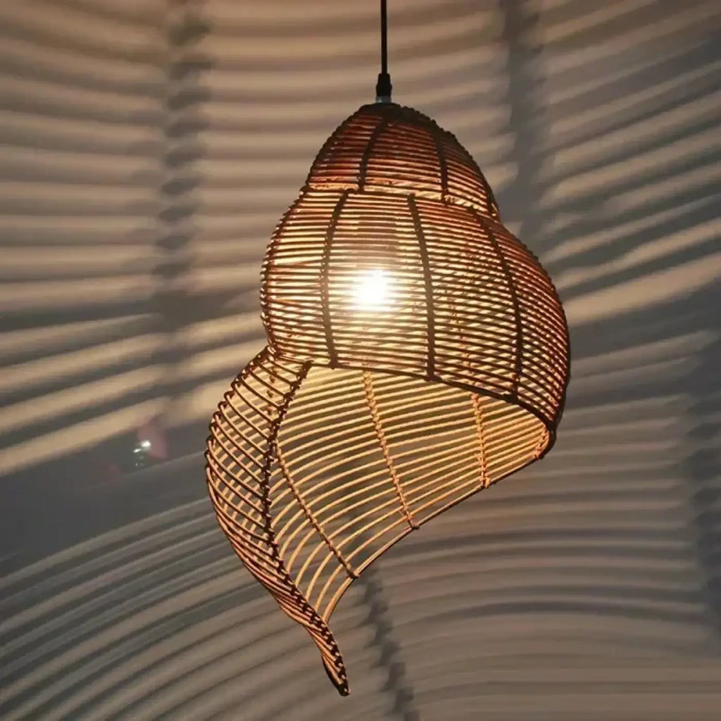 Lampe Suspendue Bigorneau en Bambou et Rotin | Kiri