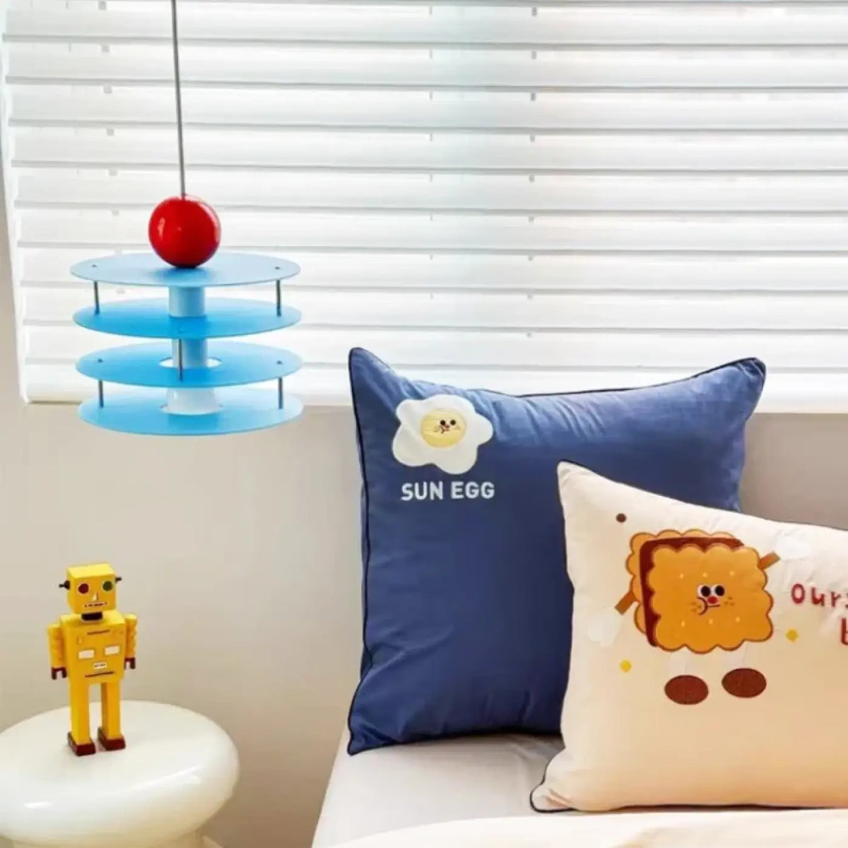 Suspension Enfant Bleue Au Design Créatif | Luta