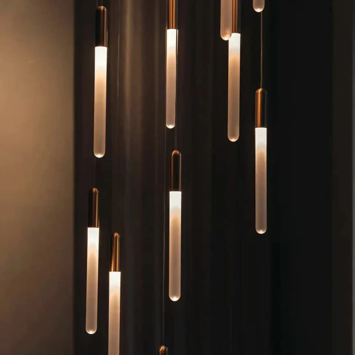 Lustre Suspendu à Tubes Verticaux | Mori