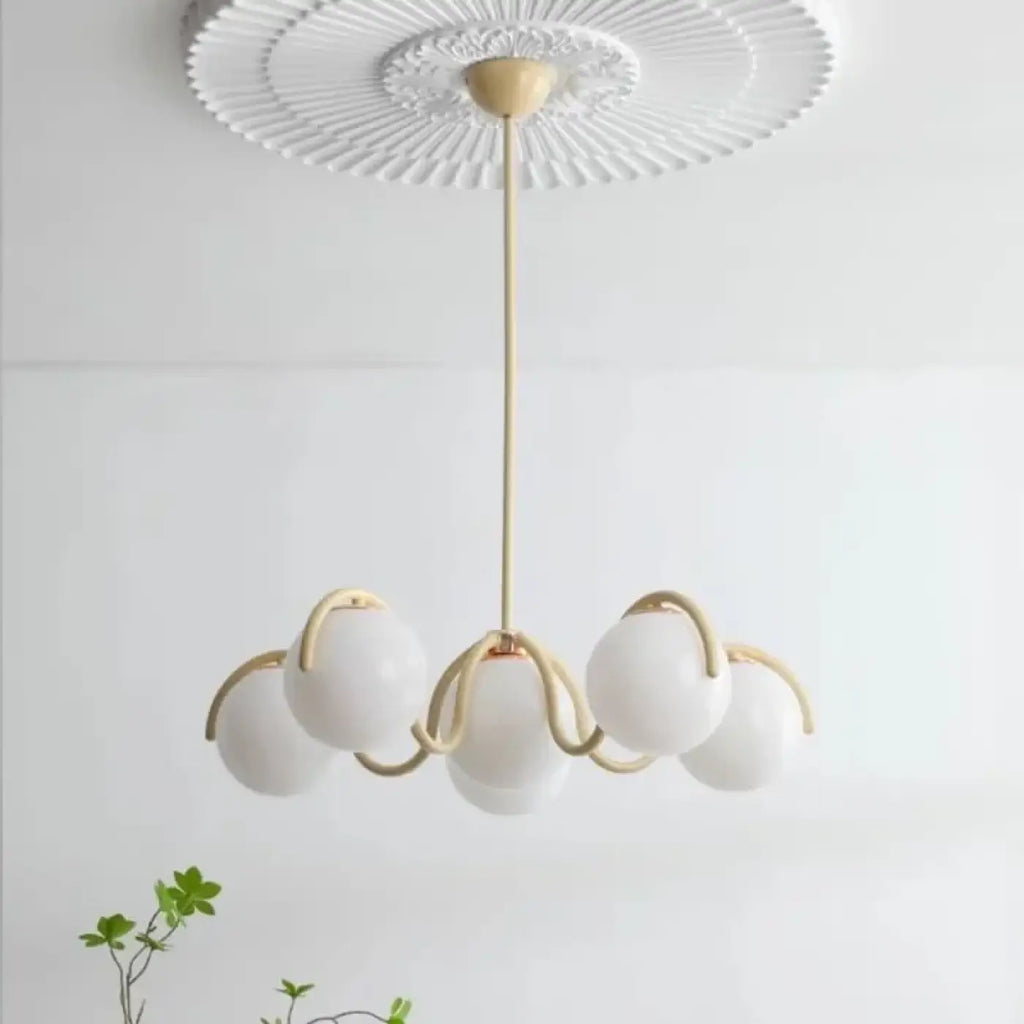 Lampe Suspendue à 6 Boules Blanches | Ari