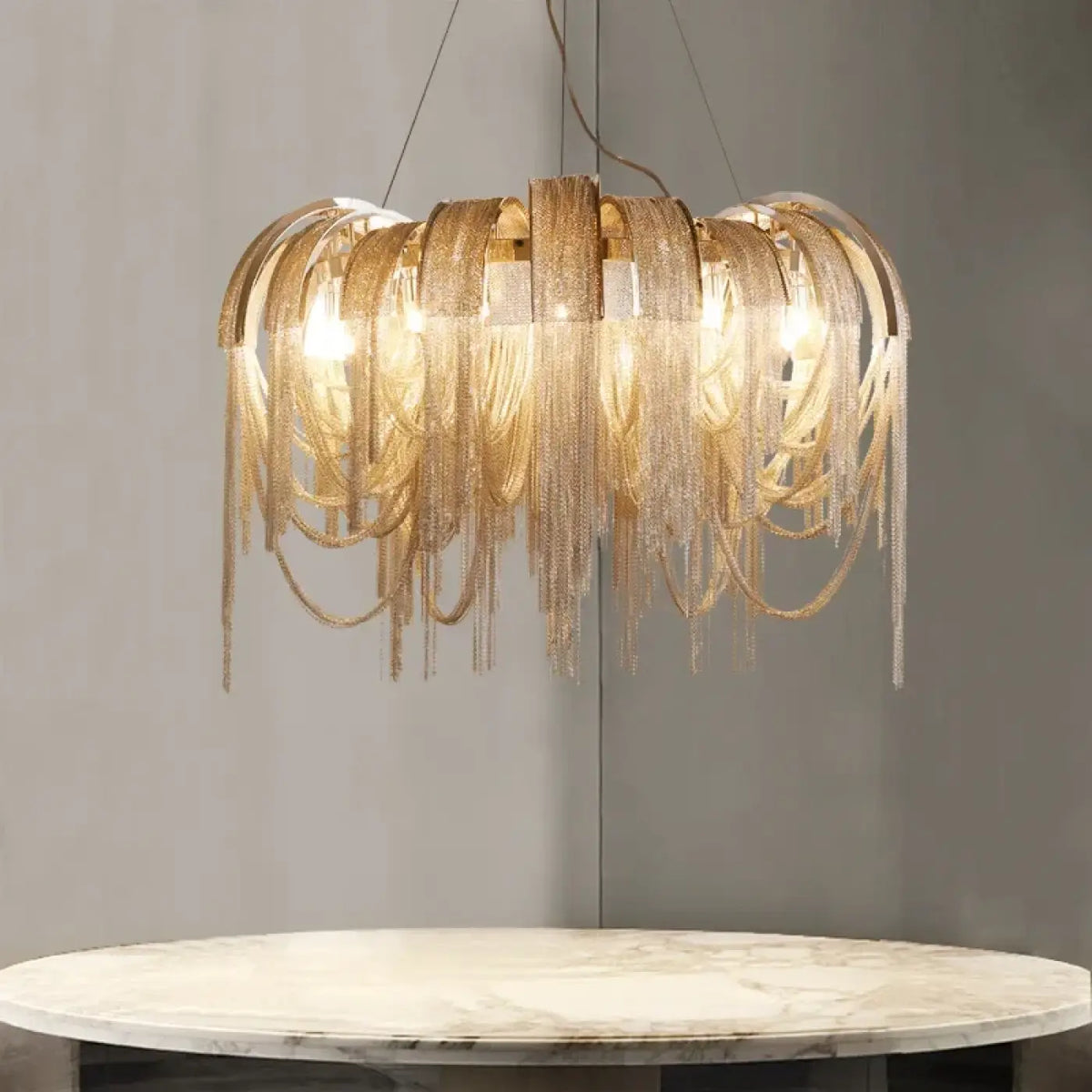 Lustre Suspendu à Franges Dorées | Gata